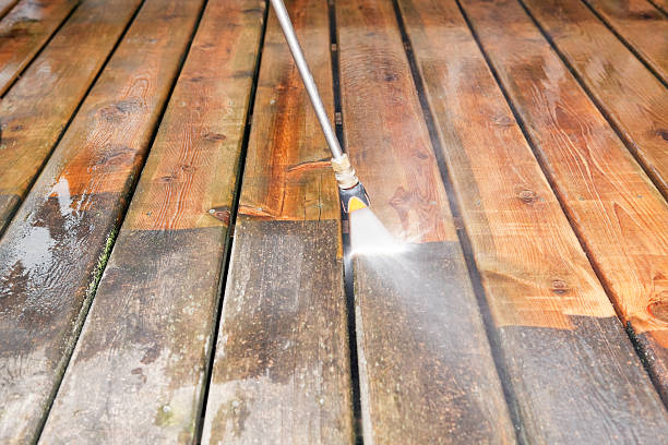 Pressure Washing Estimates in Utica, MI